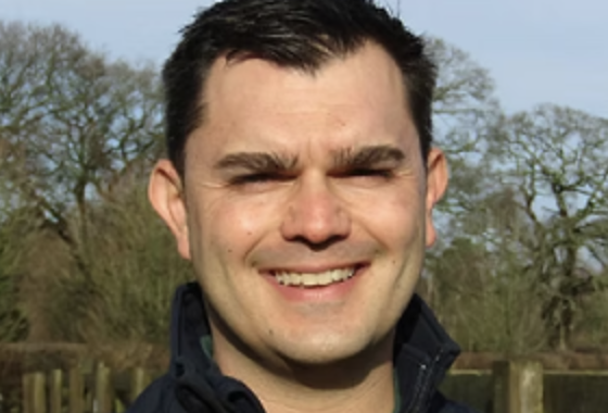 Img of Dr Matthew Sinovich